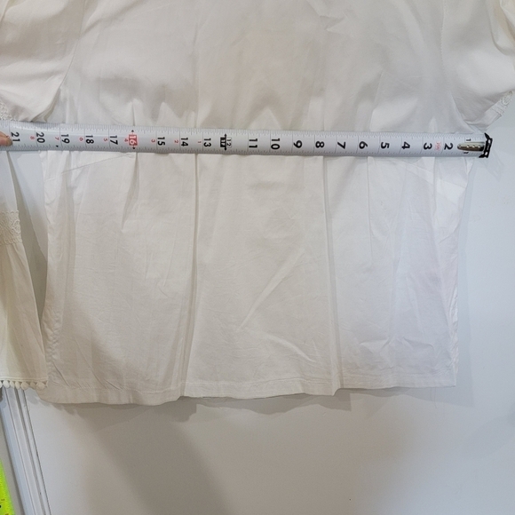 Nannette Lepore White Peasant Top Eyelette Lace Bell Sleeves Size Large - Picture 10 of 16